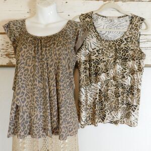 ROZ & ALI  Small Petite Lot of 2 Stretch Jersey Knit Tops Animal Print EUC